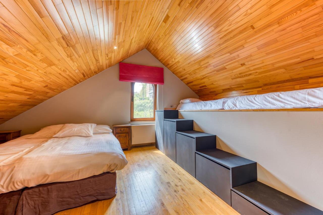 2 Maison Caerdinael - De 9 Personnes Dans Le Centre De Holiday home